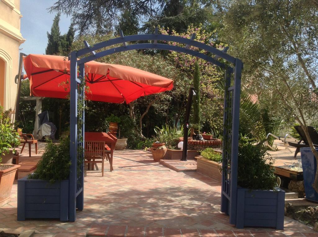 A L'Ombre Du Cedre Ξενοδοχείο Ιέρ Εξωτερικό φωτογραφία